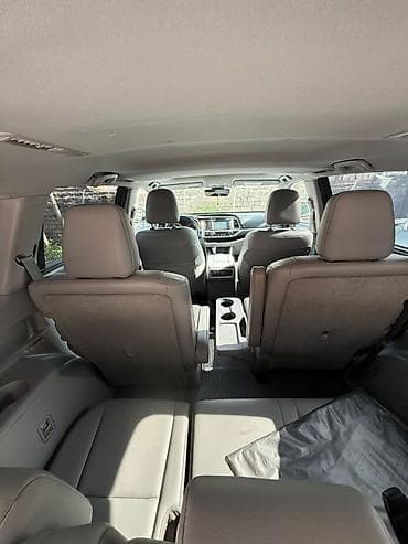 Toyota Highlander: 2019 г., 3.5 л, Автомат, Бензин, Кроссовер — 8