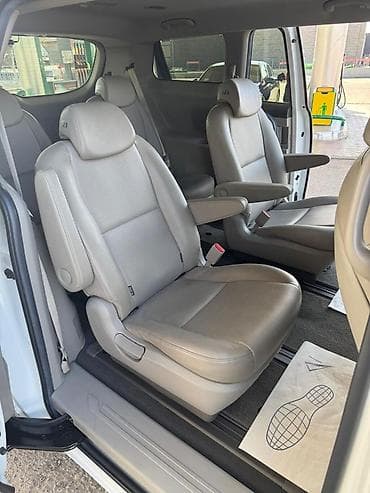 карниваль: Kia Carnival: 2019 г., 2.2 л, Автомат, Дизель, Минивэн — 7