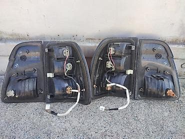 land cruiser 100 цена: Комплект стоп-сигналов Toyota Оригинал — 1