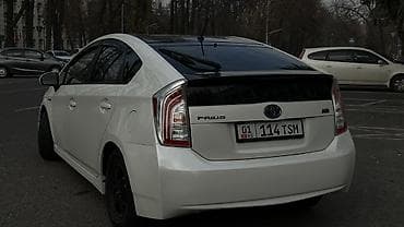 Унаа сатуу: Toyota Prius: 2015 г., 1.8 л, Автомат, Гибрид, Хетчбек — 9