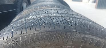 шина 205 50 17: Комплект шин R20, разноширокий. - Пара передних: 275/40 R20 106V XL — 4