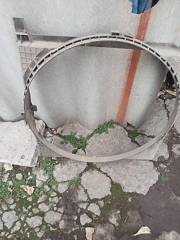 диффузор радиатора: Диффузор Mercedes-Benz 1990 г., Б/у, Оригинал, Германия — 1