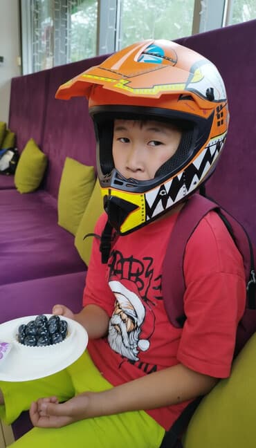 купить рх 350 в бишкеке: Продаю мото шлем состояние: хорошее есть маленькие царапинки от веток — 1