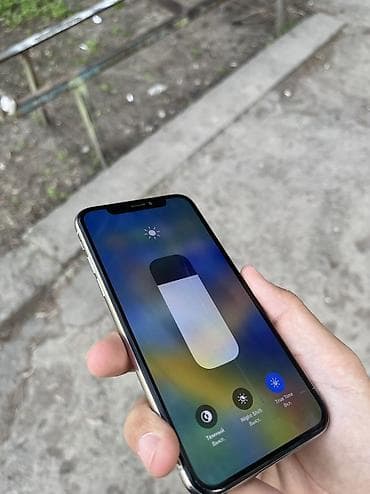 iphone 8 plus: IPhone X, 64 ГБ, Серебристый, 76 % — 4