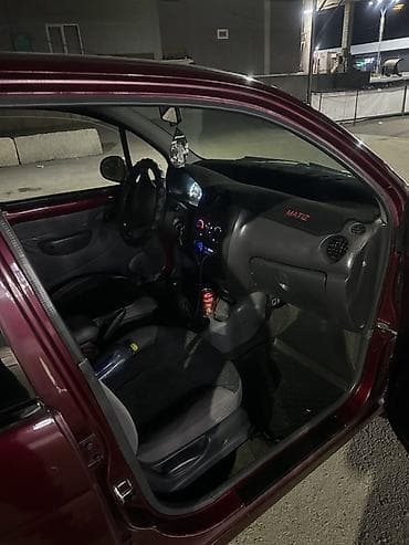 Транспорт: Daewoo Matiz: 2010 г., Кол менен иштөөчү, Бензин, Хетчбек — 7