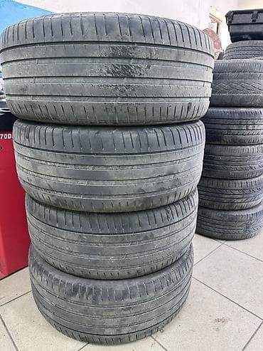 Шиналар 265 / 45 / R 21, Жай, Колдонулган, Комплект, Жол тандабастар (АТ/МТ), Michelin