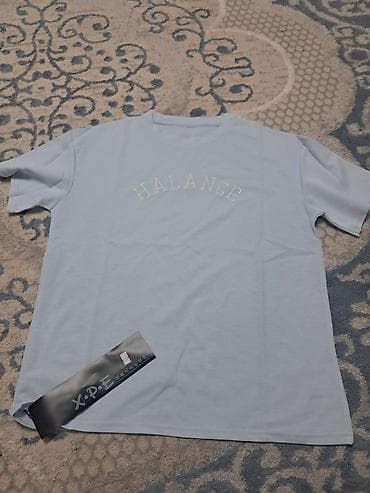 pull bear: Унисекс футболка светло-голубого цвета с надписью "BALANCE" на груди — 1