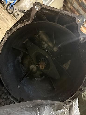 e34 520: БМВ
коробка zf механика привозная 
в очень хорошем состоянии — 3