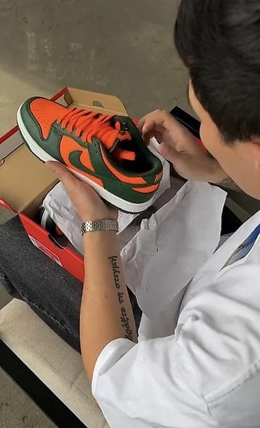 ликвидация: Мужские кроссовки, 41, Nike, Новый, цвет - Оранжевый, Бесплатная доставка, Платная доставка, Самовывоз — 2