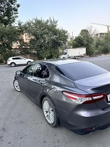 camri 75: Toyota Camry: 2017 г., 2.5 л, Автомат, Гибрид, Седан — 9