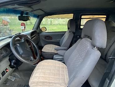 защитник: Ssangyong Korando: 2004 г., 2.9 л, Механика, Дизель, Универсал — 9