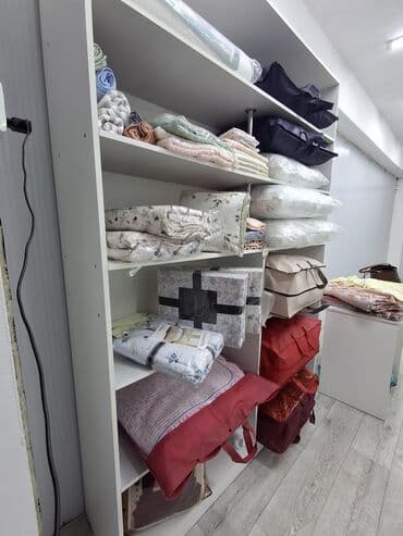 столик офисный: Офисный шкаф, Б/у, цвет - Белый, Дерево — 4