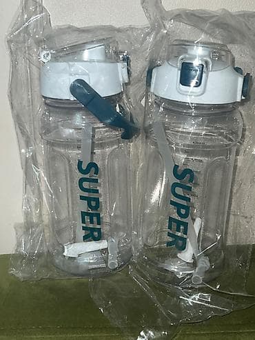 Бутылки для воды Объем 1200mL Новые Цена за две бутылки! Номер для