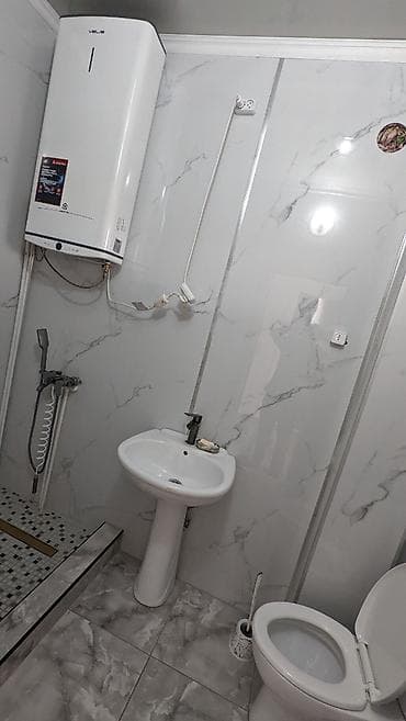 бостери комнаты: 4 бөлмө, Жаздык, жууркан-төшөк каптары, Алдын ала ээлөө, Тиричилик техникасы — 3