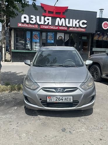 Продажа авто: Hyundai Solaris: 2013 г., 1.6 л, Автомат, Бензин — 2