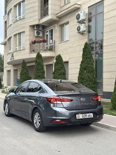 crown 171: Hyundai Avante: 2018 г., 1.6 л, Автомат, Газ, Седан — 6