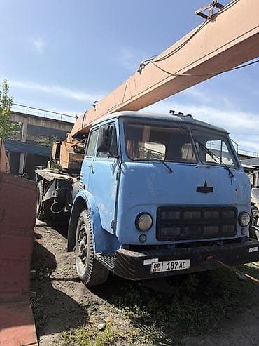 держак сварочный: Автокран, МАЗ — 3