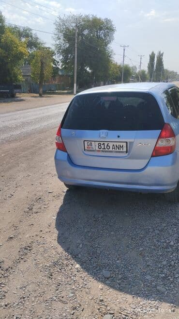 авто с последующим выкупом бишкек фит: Honda Jazz: 2005 г., 1.4 л, Механика, Бензин, Хэтчбэк — 1