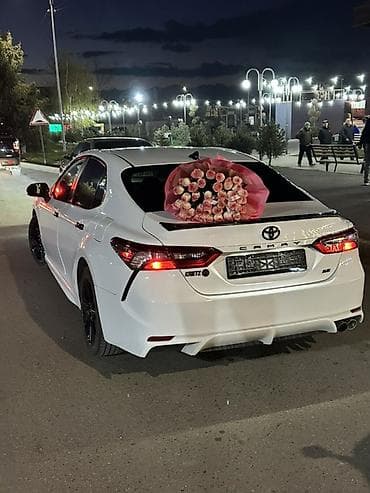 2 4 д: Toyota Camry: 2022 г., 2.5 л, Автомат, Бензин, Седан — 3