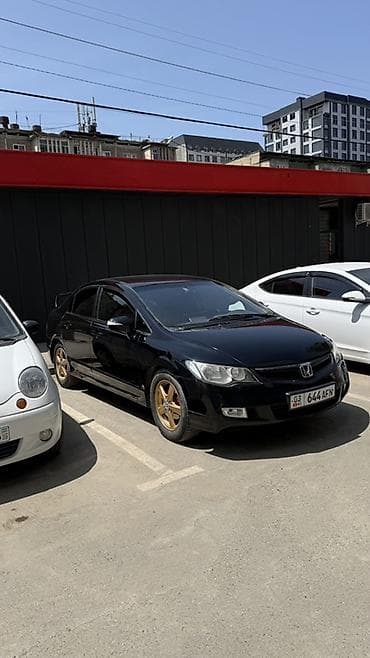 Honda Civic: 2008 г., Автомат, Бензин, Седан