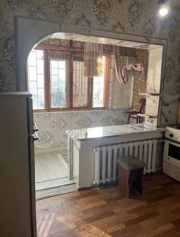 цена на однокомнатную квартиру: 1 комната, 34 м², 105 серия, 1 этаж, Старый ремонт — 3