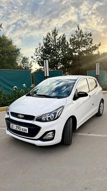 Транспорт: Chevrolet Spark: 2019 г., 1 л, Вариатор, Бензин, Хэтчбэк — 2