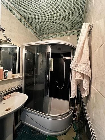 сквозной: 3 комнаты, 75 м², Индивидуалка, 5 этаж, Старый ремонт — 10