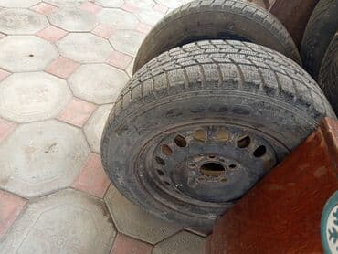 купить диски на машину бу: Колеса в сборе 195 / 65 / R 15, Зимняя шипованная, Б/у, Комплект, Легковые, Железные — 6