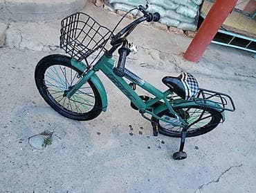 range rover evogue: Детский велосипед с дополнительными боковыми колёсами. Новый цена — 3