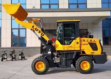 Сдаём в аренду по часовой с оператором фронтальный погрузчик::