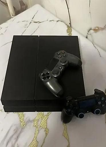 redmi 15c: Игровая консоль Sony PlayStation 4 (PS4) с двумя консолями. есть в — 1