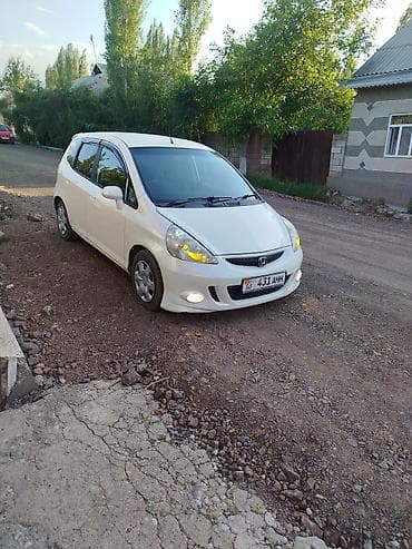 cls 450: Honda Fit: 2003 г., 1.3 л, Автомат, Бензин, Хэтчбэк — 2