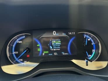 электронные мопеды: Toyota RAV4: 2021 г., 2.5 л, Автомат, Электромобиль, Кроссовер — 7