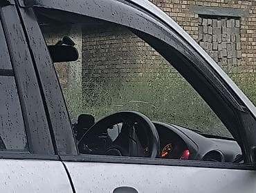 Транспорт: Toyota RAV4: 2003 г., 2 л, Автомат, Бензин, Кроссовер — 9