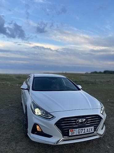 300 000: Hyundai Sonata: 2019 г., 2 л, Автомат, Газ, Седан — 1