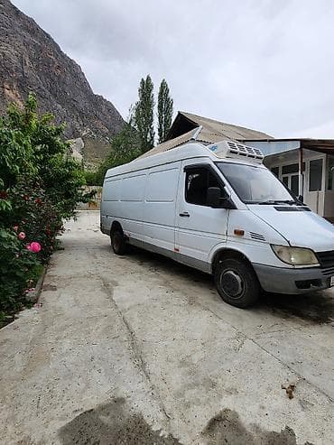 бампер 124 мерседес: Mercedes-Benz Спринтер: 2005 г., 2.2 л, Механика, Дизель, Фургон — 5