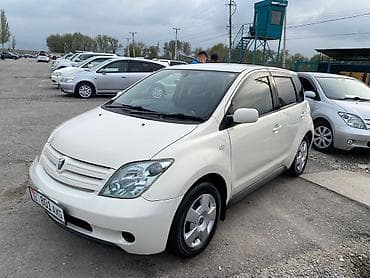газ евро 4: Toyota Ist: 2004 г., 2 л, Автомат, Бензин, Седан — 4