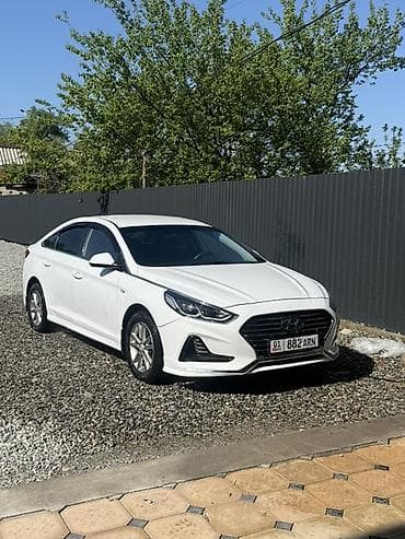 Hyundai Sonata: 2018 г., 2 л, Автомат, Газ, Седан