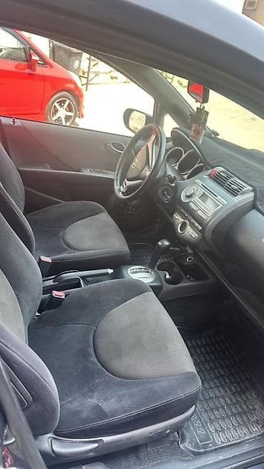 цена зикр 9х: Honda Jazz: 2007 г., 1.4 л, Вариатор, Бензин, Хэтчбэк — 6