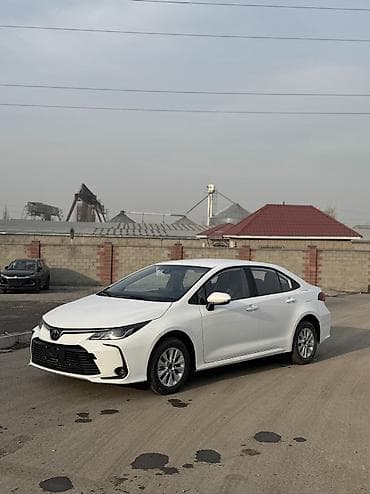 toyota corolla 2023: Toyota Corolla: 2025 г., 1.2 л, Бензин — 4
