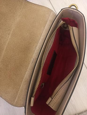 золото берен голд: Классическая сумка, Италия, Материал: Натуральная кожа, Регулируемый ремень, Женские, Б/у — 3