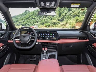 runx alex: Changan X5 Plus: 2025 г., 1.5 л, Робот, Бензиновая, Кроссовер — 10