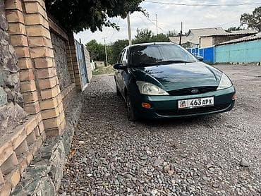 Ford Focus: 2001 г., 1.6 л, Механика, Бензин, Хэтчбэк