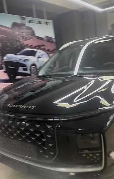 пластиковые пороги: Jetour : 2025 г., 1.5 л, Автомат, Бензин, Кроссовер — 2