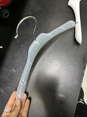 материал ткань: Вешалки, плечики, Б/у — 4