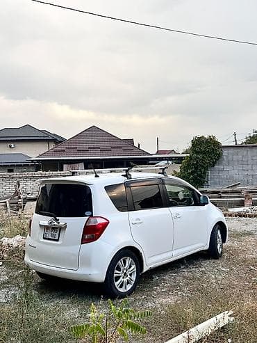 тоета рактис: Toyota Ractis: 2005 г., 1.5 л, Автомат, Бензин, Хэтчбэк — 4