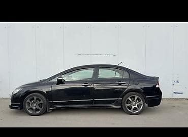 Продажа авто: Honda Civic: 2010 г., 1.3 л, Автомат, Гибрид, Седан — 3