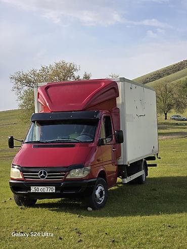 Mercedes-Benz Спринтер: 2004 г., 2.2 л, Механика, Дизель, Фургон