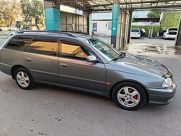 Транспорт: Toyota Avensis: 2002 г., 2 л, Механика, Дизель, Универсал — 5