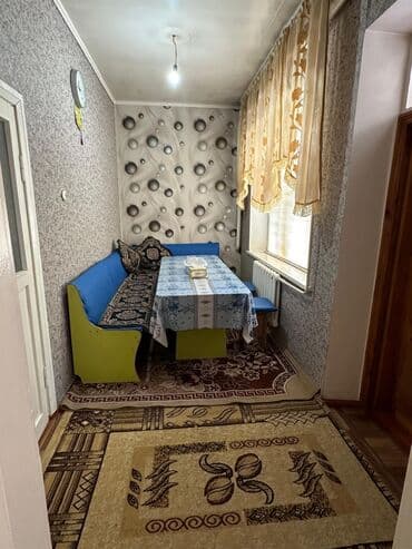 дом с бассейном посуточно бишкек: Дом, 80 м², 4 комнаты, Собственник, Старый ремонт — 30